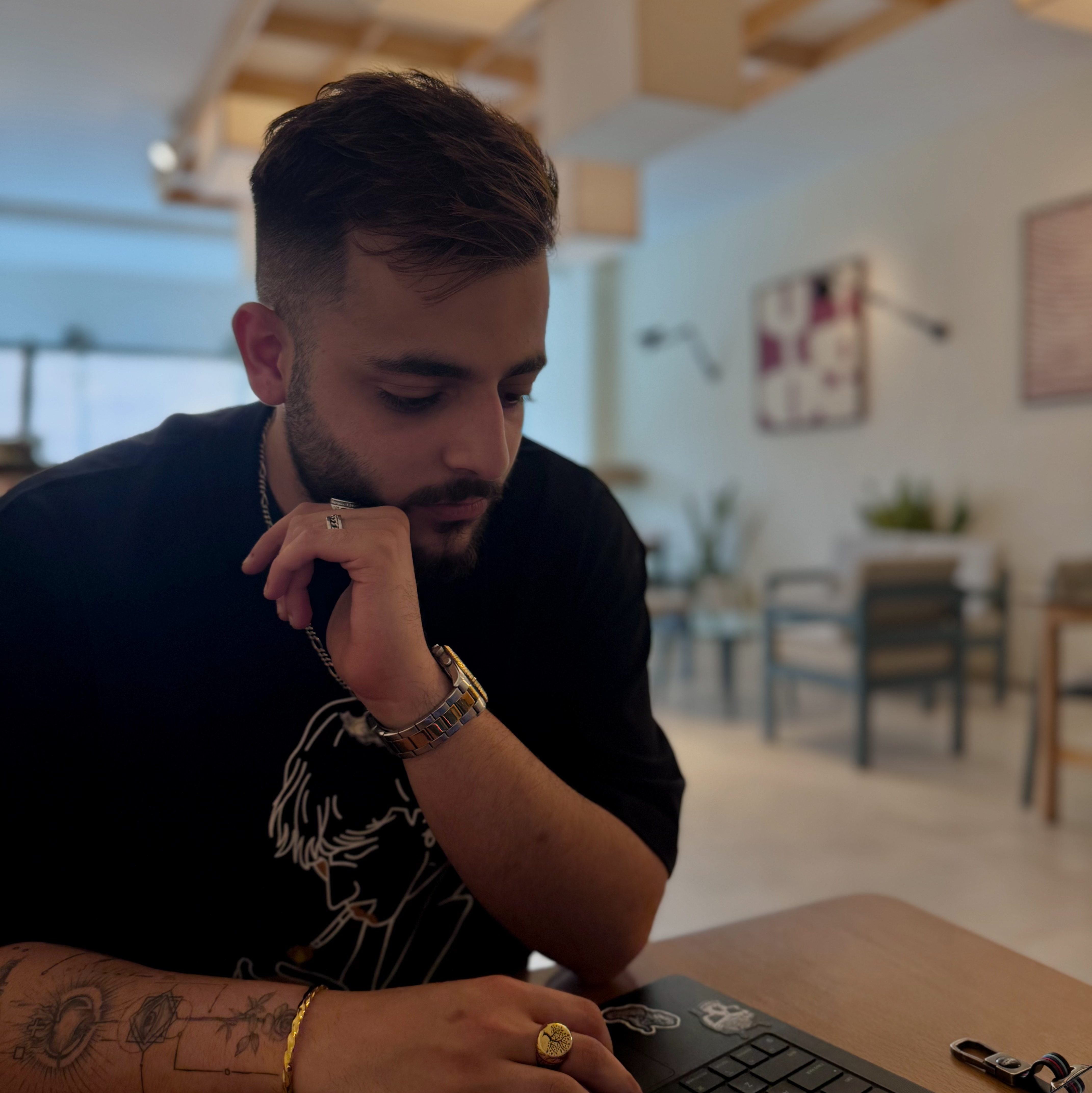 Mahdi Moosavi, fullstack developer based in Iran